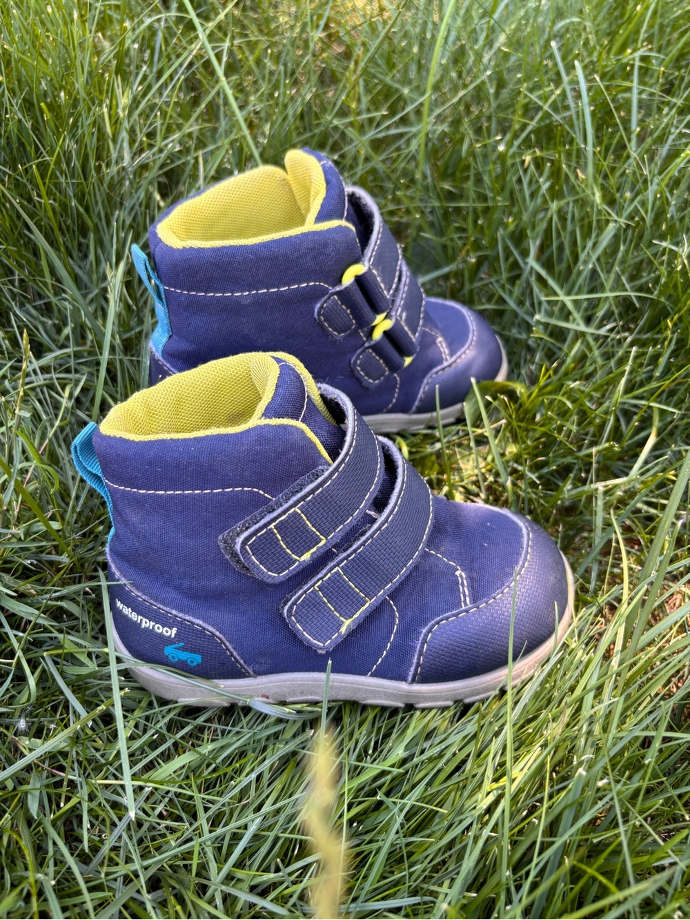 See Kai Run Skye Adapt WP Navy Boots